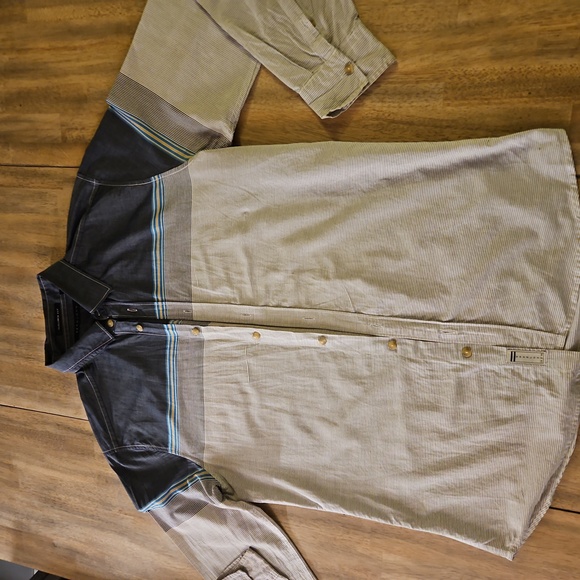 Striped Sean John Button down - Picture 1 of 3